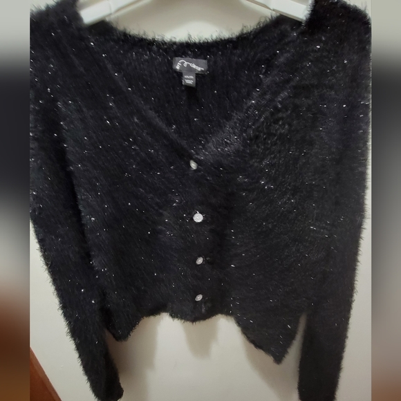 art class Jackets & Blazers - ART CLASS black & silver sparkling  cropped  sweater YouthXXL .sz  12 W